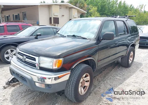 2000 Toyota 4Runner Sr5 V6 from USA, damaged, VIN JT3HN86RXY0308057
